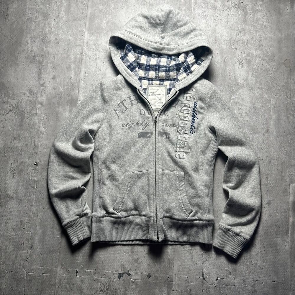 Aeropostale Women's Grey Hoodie